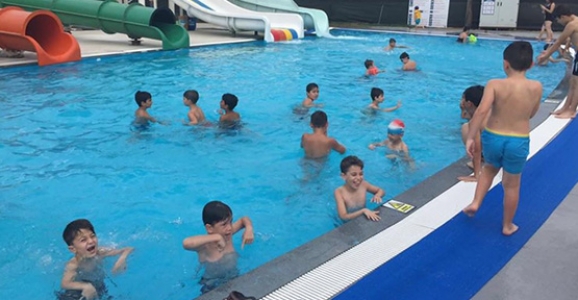 ÖĞRENCİLER AQUAPARK’IN KEYFİNİ ÇIKARDI