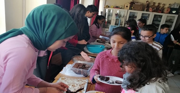 Öğrencilerden Yusuf Bebek İçin Kermes