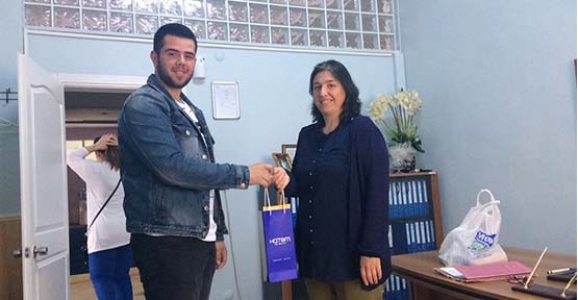 ÖĞRENCİLERİNDEN ÖRNEK DAVRANIŞ