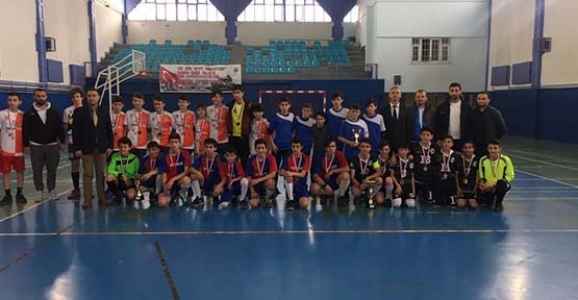 OKUL SPORLARI FUTSAL MÜSABAKALARININ ŞAMPİYONLARI