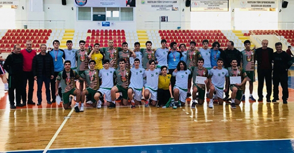 OKUL SPORLARINDA YARI FİNALLER SONA ERDİ