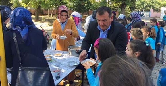 MUSTAFA ASIM İLKOKULUNDAN İKİ ETKİNLİK BİRDEN