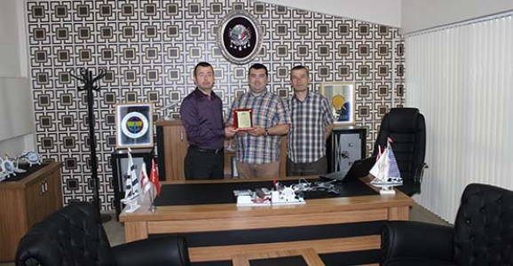 OSMANGAZİ MESLEK LİSESİ’NDEN,  OTO SEMİH ‘E ZİYARET