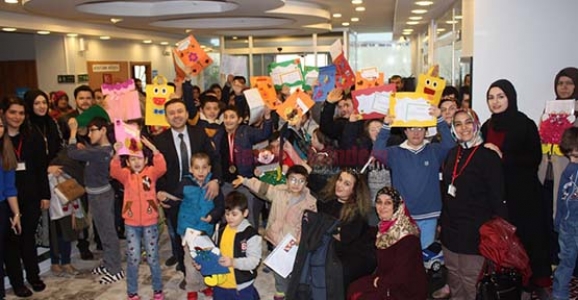 ÖZEL ÇOCUKLARIN KARNE HEYECANI