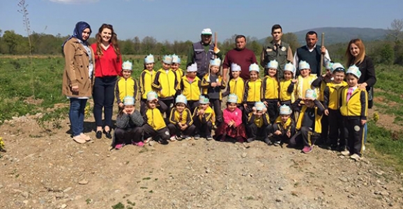 PIRILTI ANAOKULU ÖĞRENCİLERİNDEN HATIRA ORMANI 