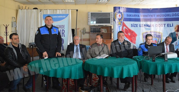 POLİSLİK’TEN MAHALLEMDE HUZUR VAR TOPLANTISI 