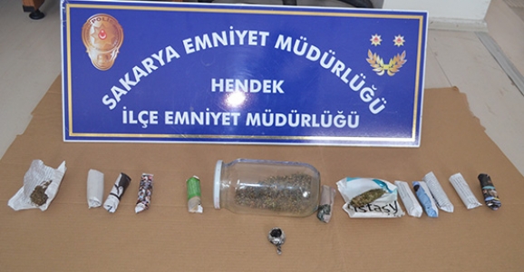 POLİS'TEN UYUŞTURUCUYA GEÇİT YOK