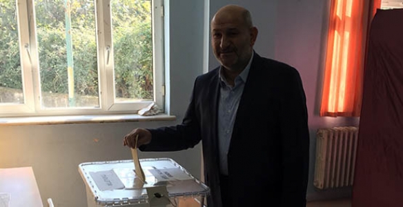 PÜSKÜLLÜ, OYUNU KULLANDI