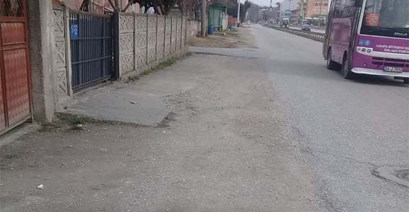 Rasimpaşalılar'dan Kaldırım Talebi