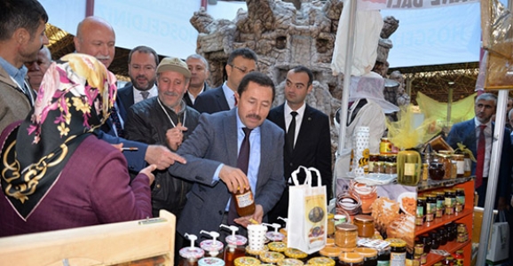 Sakarya Fuarına Sahip Çıktı