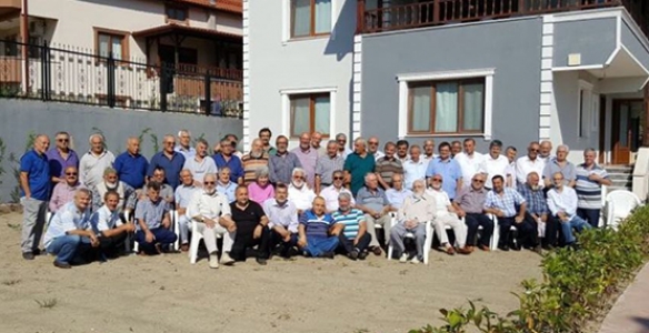 SAKARYA İMAM HATİP MEZUNLARI 38 YIL SONRA BULUŞTU