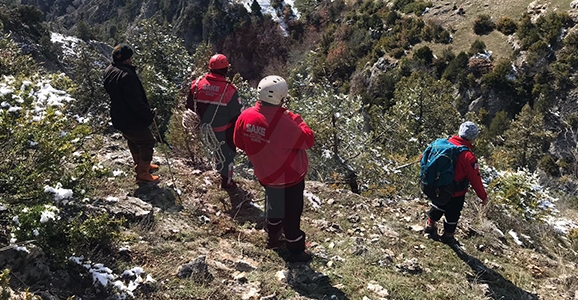 SAKE Mahsur Kalan Keçileri Kurtardı