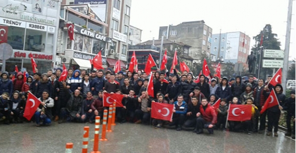 SALDIRIYI ŞİDDETLE LANETLİYORUZ