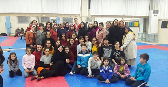 ŞAMPİYON ASKERE GİDİYOR 