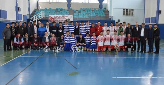  ŞAMPİYON HENDEK TEKNİK VE ENDÜSTRİ M.L 4-2