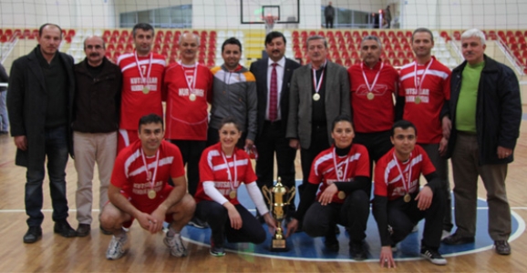 ŞAMPİYON ŞEHİT MAHMUTBEY