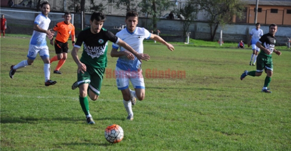 SAPANCA GENÇLİK ÜÇ PUAN ALMASINI BİLDİ