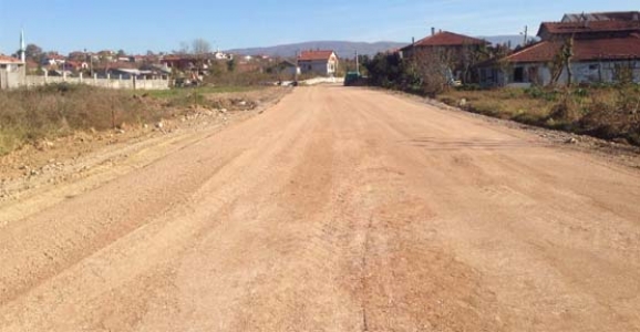 SARIDEDE MAHALLESİNDE YOL GENİŞLEME ÇALIŞMASI