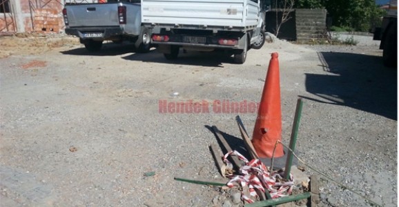 SASKİ KIRIP GEÇİYOR