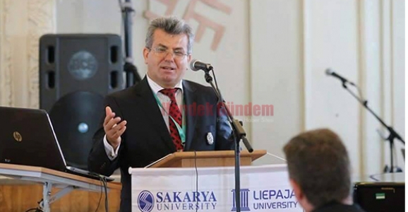 SAÜ EĞİTİM BİLİM DÜNYASINA İLK PROFESÖRÜNÜ SUNDU 