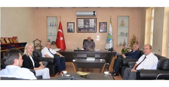 SAÜ’DEN BAŞKAN PÜSKÜLLÜ’YE ZİYARET