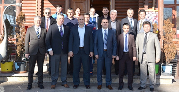 ŞEHİT ALİ GAFFAR OKKAN ANISINA TURNUVA