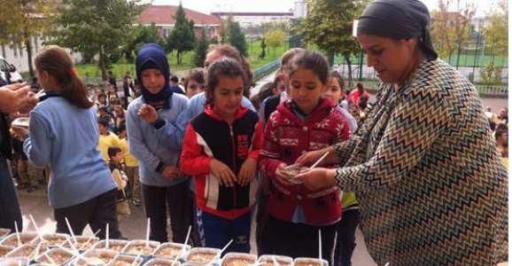 ŞEHİT ALİ GAFFAR OKKAN’DA AŞURE GÜNÜ 