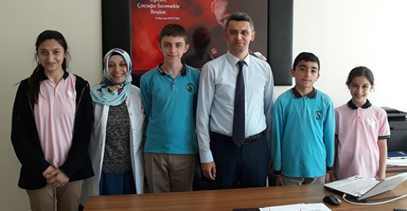 ŞEHİT MAHMUTBEY ORTAOKULU ÖĞRENCİLERİ FİNALDE