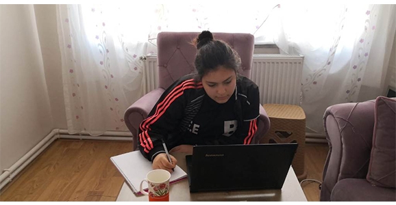 Şehit Mahmutbey'de Online LGS Denemesi