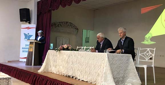 Şehit Mahmutbey'de Şule Genç İle Devam Kararı