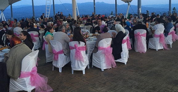 ŞEHİT VE GAZİ AİLELERİ İFTARDA BULUŞTU