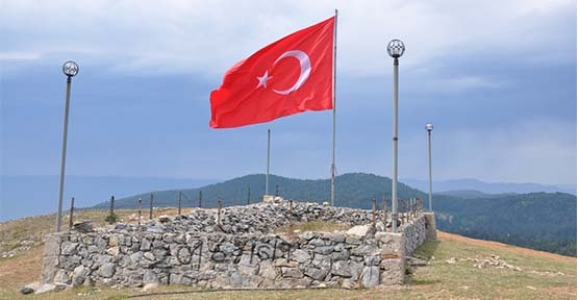 ŞEHİTLERİ ANMA PROGRAMINA DAVET