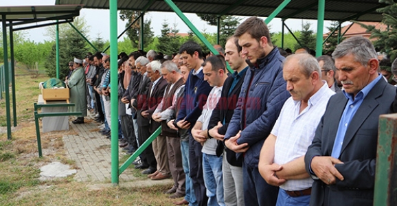 ŞENTÜRK VE TORA DUALARLA UĞURLANDI