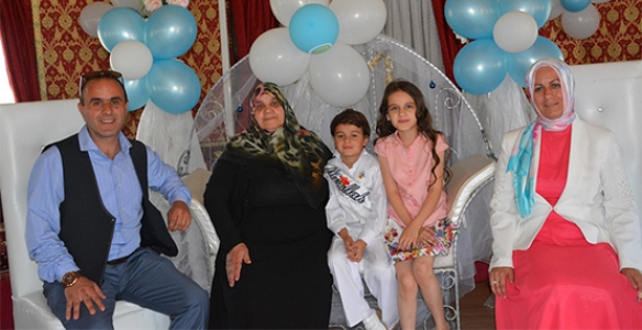 SİRAC DELİKANLILIĞA ADIM ATTI