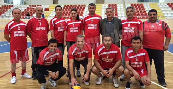 Ş.MAHMUTBEY,NOKSEL B. TAKIMINA  SET VERMEDİ