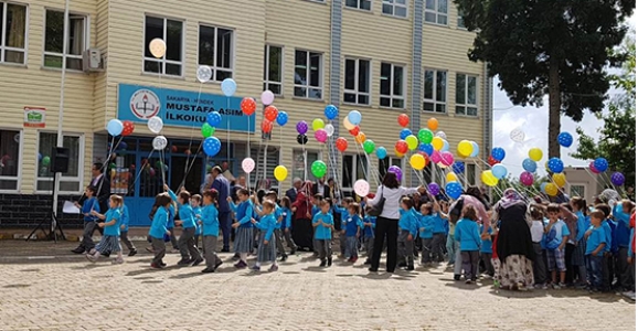 Sofu İlk Gününde Okulları Ziyaret Etti