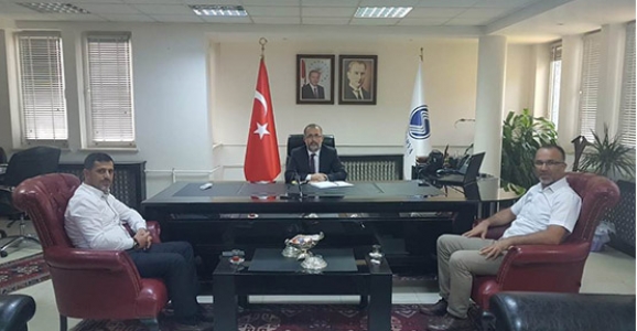 Sofu’dan Sakarya Üniversitesin de ziyaretler.