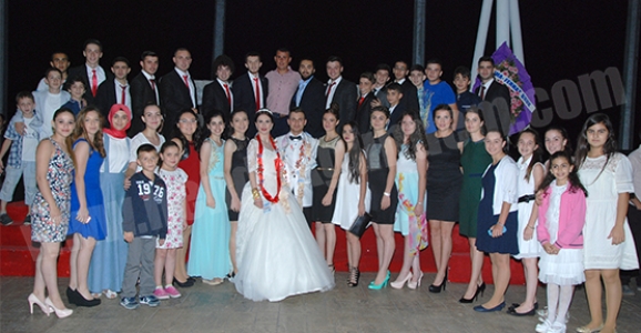 SONER İLE EDA MUTLULUGA YELKEN AÇTILAR