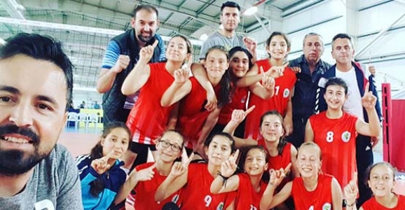 SULTANLAR GALİBİYETLE BAŞLADI