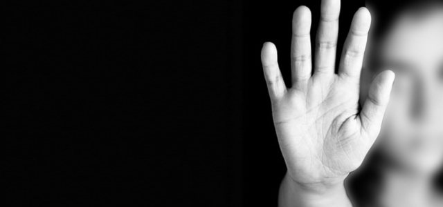 TECAVÜZCÜ IRZ DÜŞMANI CEZAEVİNİ BOYLADI