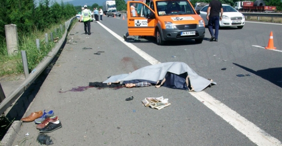 TEM’DE KAZA 2 ÖLÜ 2 YARALI