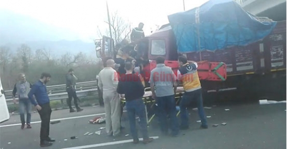 SÜRÜCÜSÜ KABİNDE SIKIŞTI