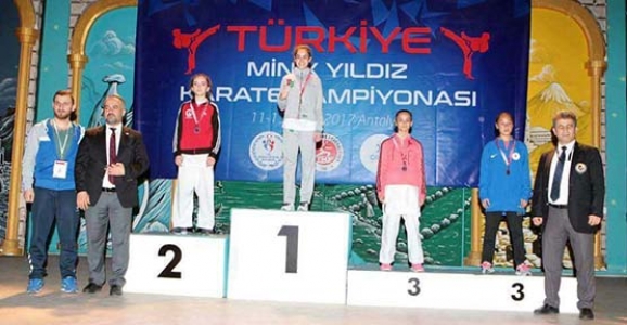 TEMİZEL ŞAMPİYON, SUDENAZ TÜRKİYE İKİNCİSİ OLDU