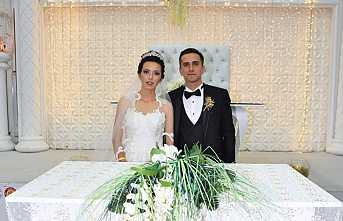 İlknur ile Kemal Mutluluğa Yelken Açtı