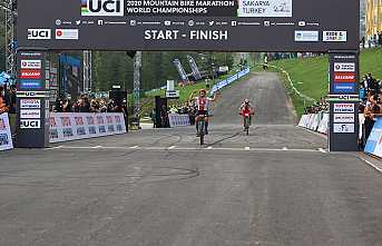 Nefes kesen dünya şampiyonasında ödüller sahiplerine ulaştı