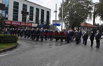 Gazi Mustafa Kemal Atatürk Hendek'te Törenle Anıldı