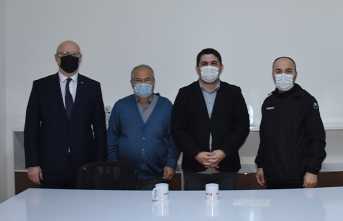 Babaoğlu Gazeteciler Günün Kutladı