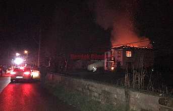 İki Katlı Ev Kullanılamaz Hale Geldi