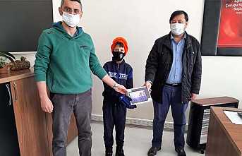 Öğrencilere Tablet Bilgisayar