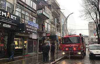 Parti Binasında Yangın